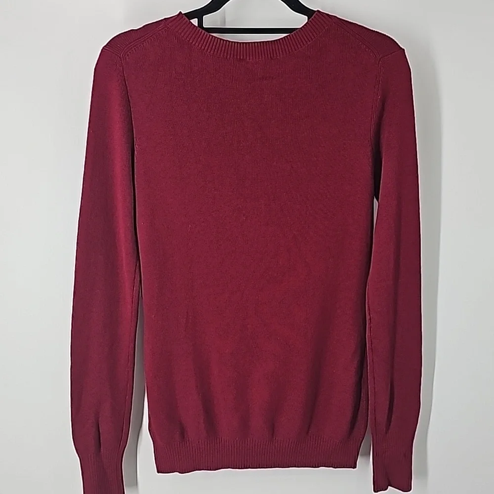 Express Cranberry Red Crew Neck Pullover Style Sweater w Ribbed Neck Wrist & Hem